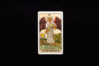 The Temperance card: Spiritual Balance and Harmony