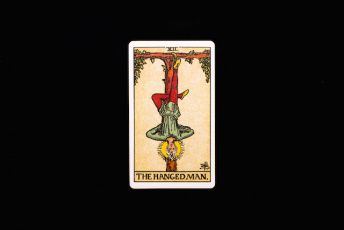 When the Hermit meets the Hanged man